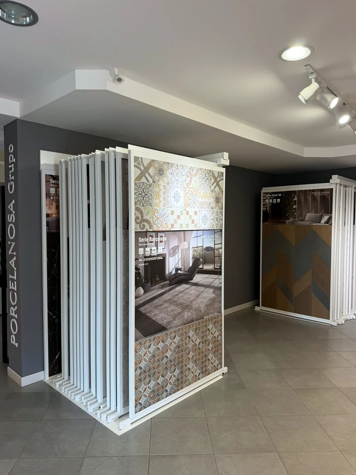 Campionario piastrelle decorate