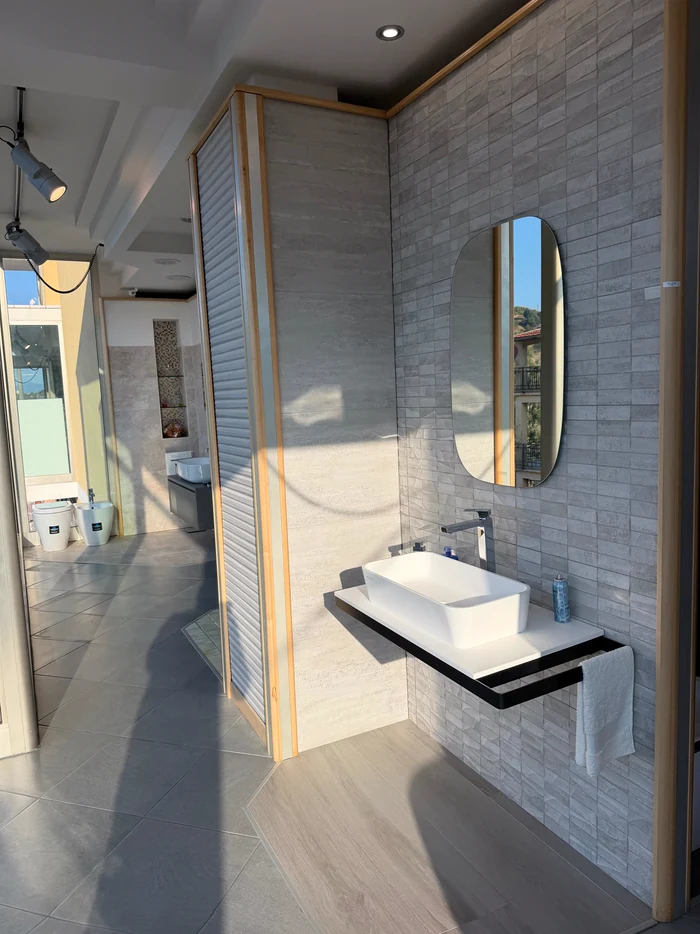 Lavabo d'appoggio moderno